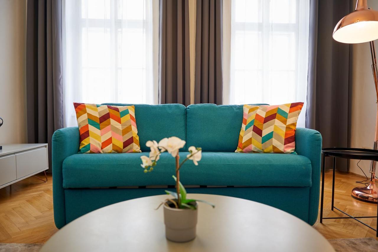 Fancy Home For 5 With Self-Check-In At Spittelberg ウィーン エクステリア 写真