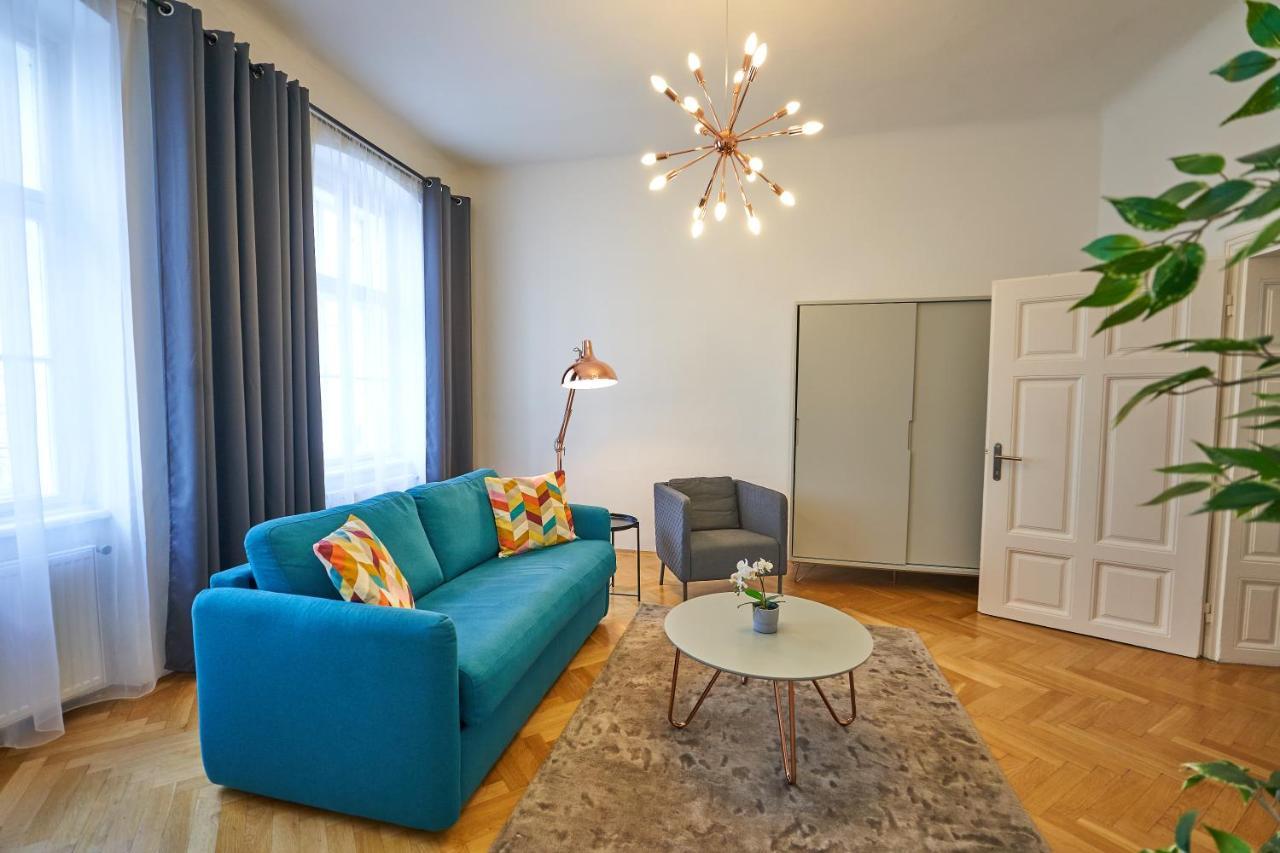 Fancy Home For 5 With Self-Check-In At Spittelberg ウィーン エクステリア 写真