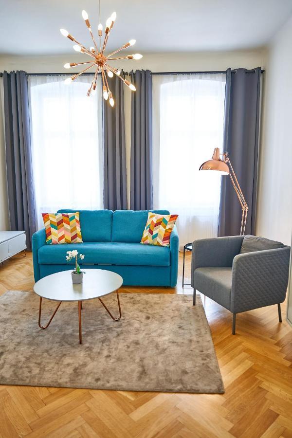 Fancy Home For 5 With Self-Check-In At Spittelberg ウィーン エクステリア 写真
