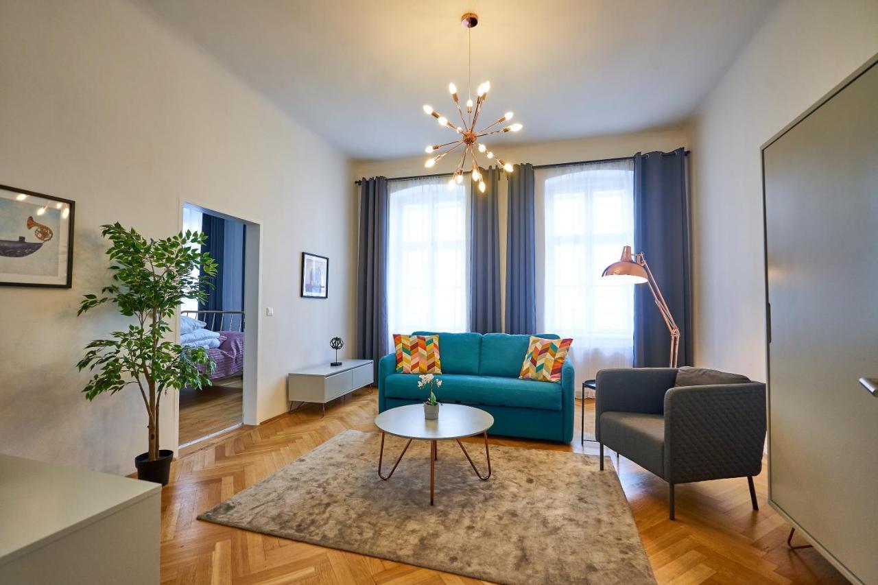 Fancy Home For 5 With Self-Check-In At Spittelberg ウィーン エクステリア 写真