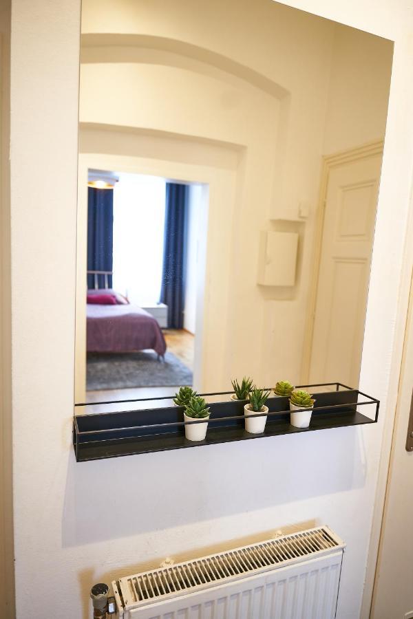 Fancy Home For 5 With Self-Check-In At Spittelberg ウィーン エクステリア 写真
