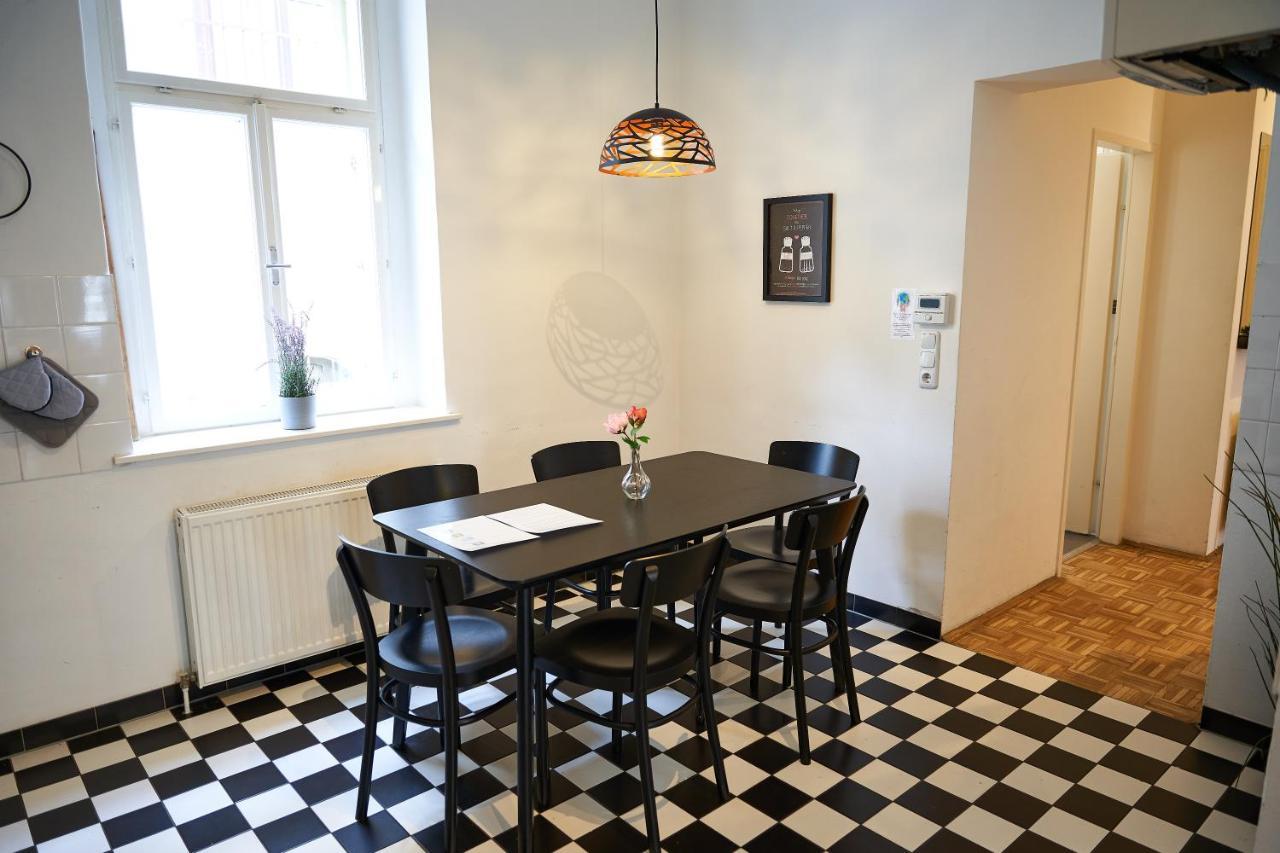 Fancy Home For 5 With Self-Check-In At Spittelberg ウィーン エクステリア 写真